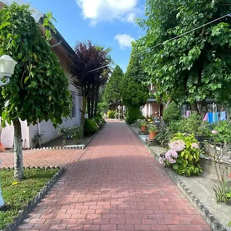 Sapanca Sahil Evi * Sapanca